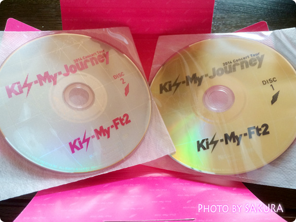 Kis-My-Ft2「2014ConcertTour Kis-My-Journey(初回生産限定盤)」ディスク１、２の盤面