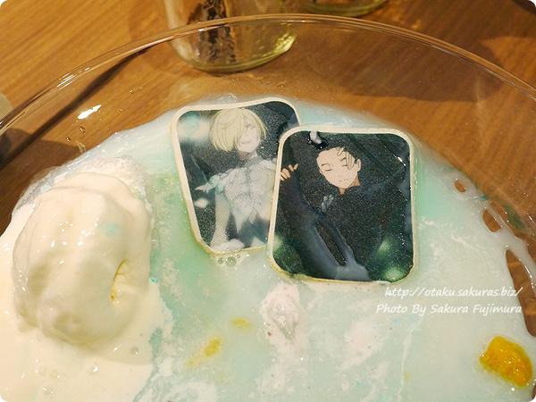 原宿・表参道OMOTESANDO BOX CAFE＆SPACE「ユーリ!!! on ICE カフェ」　ユーリ!!! on かき氷～愛について～　かき氷がとけていた